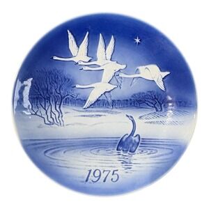 Desiree Denmark 1975 Christmas Plate Swans The‎ Ugly Duckling Decor Blue 6th Ed.